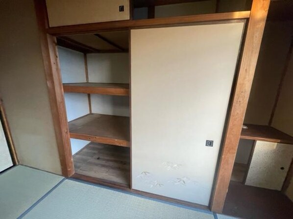 鷺山100坪の庭付き平屋（大型犬可）の物件内観写真